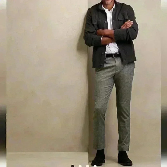 Banana Republic Plaid Grayson Slim-Tapered Fit Pant - Picture 2 of 10